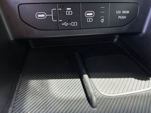 Used 2025 Kia K5 GT-Line w/ GT-Line Premium Package FWD image 19