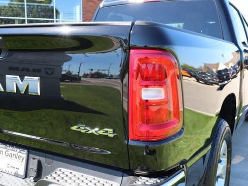 New 2026 RAM 1500 Big Horn AWD/4WD image 32