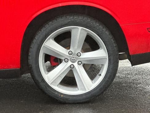 Used 2009 Dodge Challenger R/T image 22