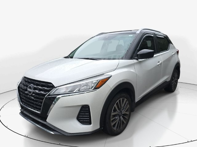 Used 2024 Nissan Kicks SV FWD image 10