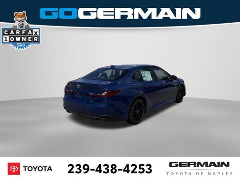 Used 2026 Toyota Camry SE w/ Convenience Package FWD image 9