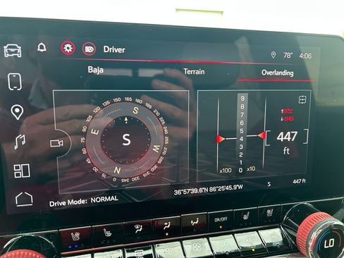 Certified 2024 GMC Canyon AT4X image 40