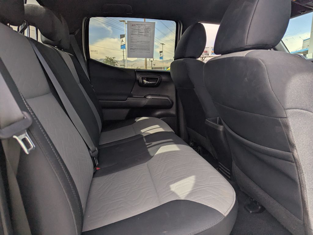 Used 2023 Toyota Tacoma TRD Off-Road AWD/4WD image 33