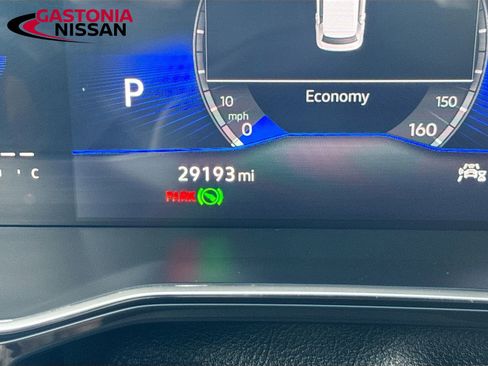 Used 2024 Volkswagen Jetta SE image 14