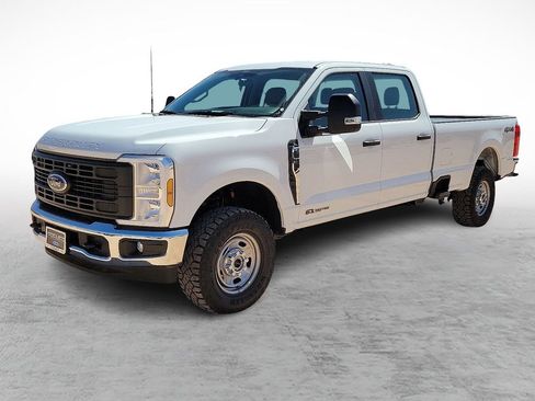 New 2026 Ford F250 XL w/ XL Off-Road Package AWD/4WD image 5
