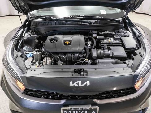Used 2024 Kia Forte LXS w/ LXS Technology Package FWD image 32
