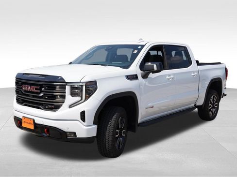 Certified 2026 GMC Sierra 1500 AT4 w/ Technology Package AWD/4WD image 11