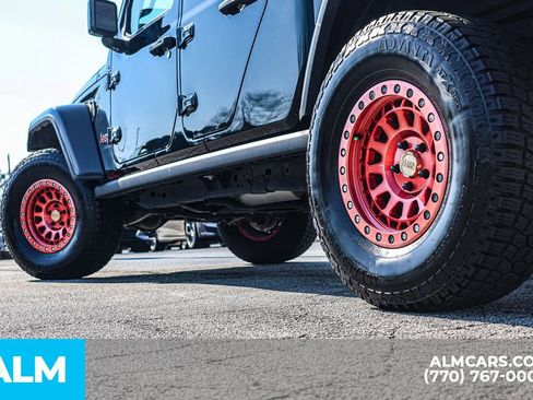 Used 2021 Jeep Gladiator Willys image 16