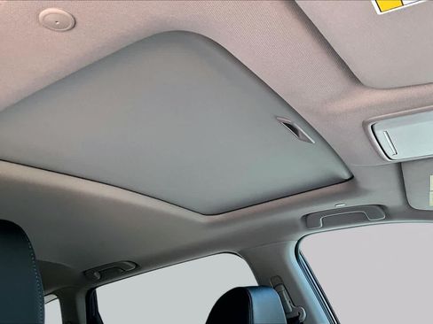 Used 2025 Honda CR-V EX-L image 13