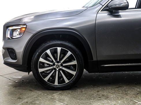 Used 2023 Mercedes-Benz GLB 250 GLB 250 SUV image 10