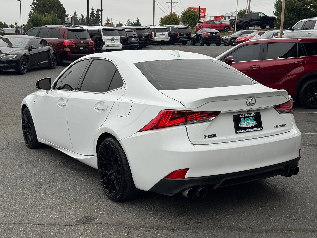Used 2017 Lexus IS 350 F Sport w/ F Sport Package RWD image 4