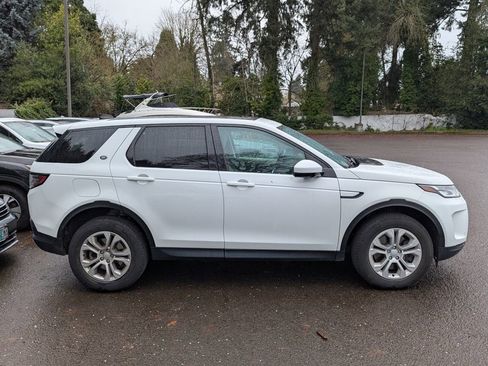 Used 2022 Land Rover Discovery Sport S image 9