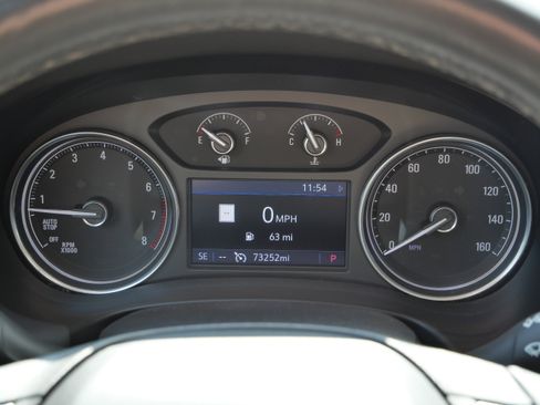 Used 2020 Buick Enclave Premium w/ Sun and Sites Package image 21