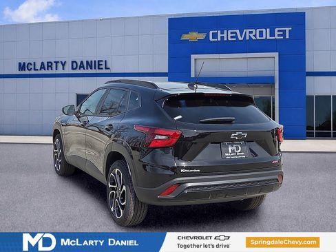 New 2026 Chevrolet Trax RS w/ Driver Confidence Package FWD image 4