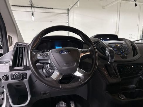 Used 2017 Ford Transit 250 148 Low Roof RWD image 11