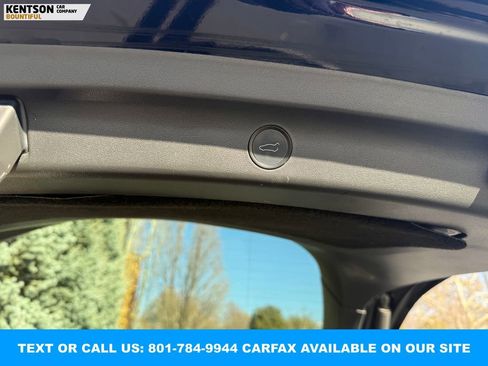 Used 2022 Tesla Model Y Performance image 32