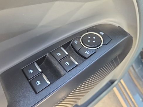 Used 2025 Ford Maverick Lobo AWD/4WD image 24