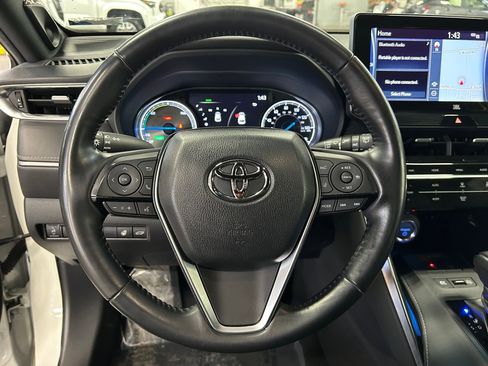 Used 2021 Toyota Venza XLE w/ Softex Package AWD/4WD image 14