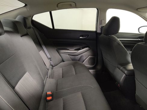 Used 2021 Nissan Altima 2.5 SV image 19