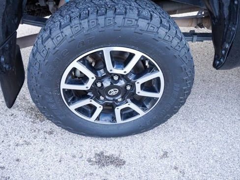 Used 2020 Toyota Tundra 1794 Edition image 9