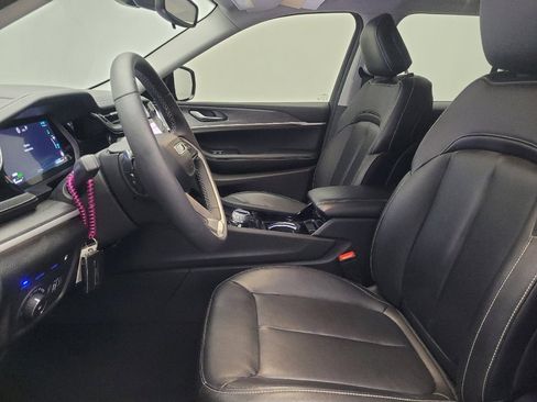 Used 2022 Jeep Grand Cherokee Limited 4xe image 17