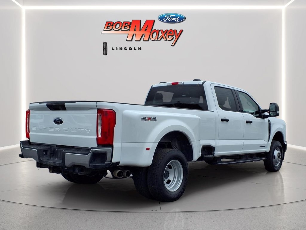 Used 2025 Ford F350 XLT AWD/4WD image 4