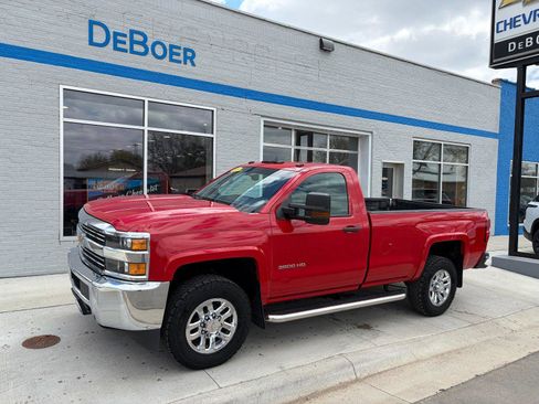 Used 2015 Chevrolet Silverado 3500 W/T w/ WT Convenience Package AWD/4WD image 1