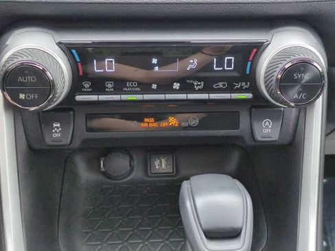 Used 2023 Toyota RAV4 XLE w/ Convenience Package FWD image 23