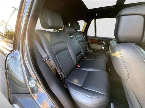Used 2020 Land Rover Range Rover HSE image 27
