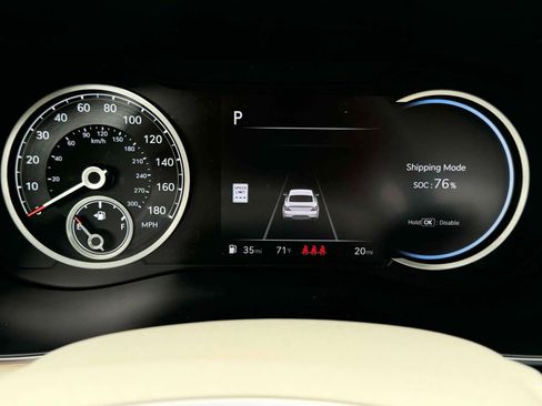 New 2026 Genesis G70 2.5T Prestige image 22