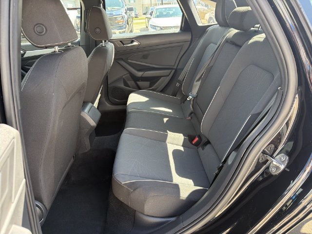 Used 2025 Volkswagen Jetta Sport FWD image 29