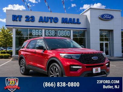 Certified 2022 Ford Explorer ST-Line w/ Class IV Trailer Tow Package