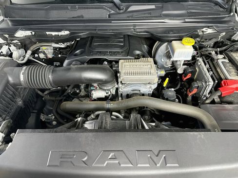 Used 2022 RAM 1500 Laramie w/ Sport Appearance Package AWD/4WD image 32