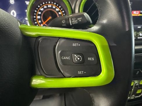 Used 2022 Jeep Gladiator Sport AWD/4WD image 20