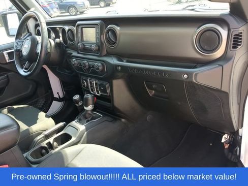 Used 2018 Jeep Wrangler Unlimited Sport S AWD/4WD image 43