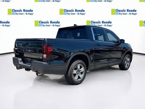 Certified 2025 Honda Ridgeline RTL image 8