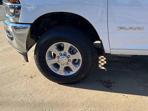 Used 2025 RAM 2500 Big Horn image 12