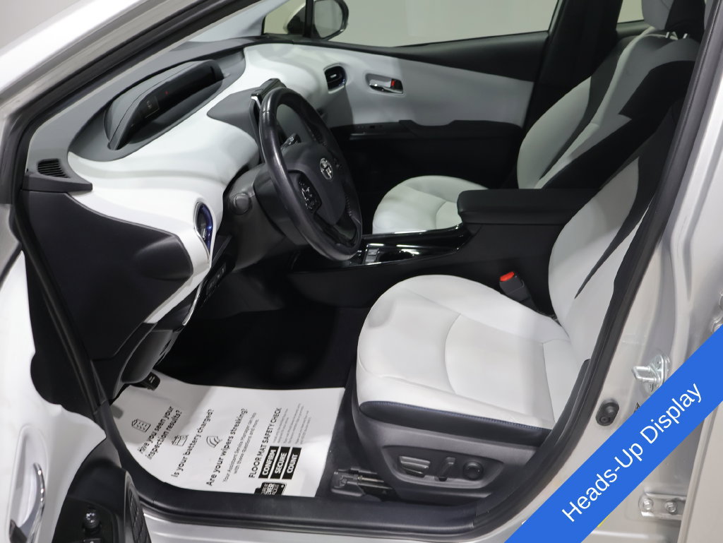 Used 2021 Toyota Prius Limited FWD image 2