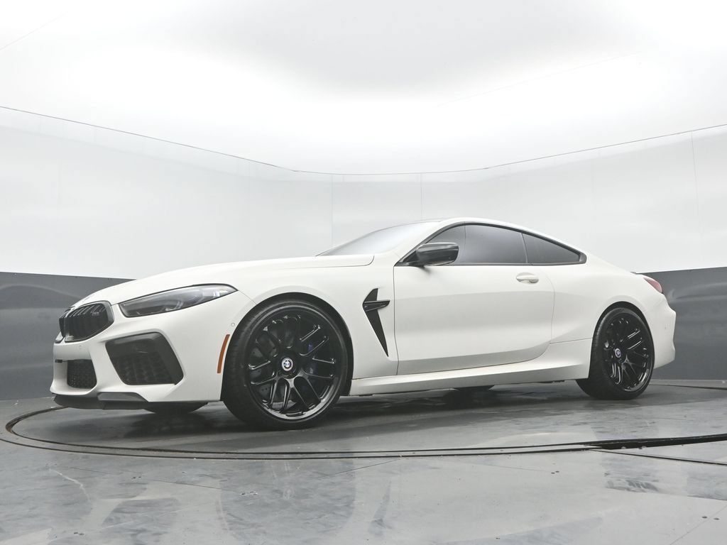 Used 2023 BMW M8 Competition w/ M Carbon Exterior Package AWD/4WD image 29