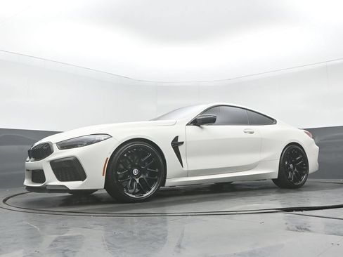 Used 2023 BMW M8 Competition w/ M Carbon Exterior Package AWD/4WD image 29