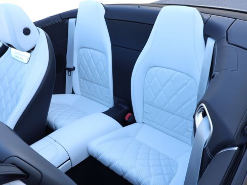 New 2026 Mercedes-Benz SL 63 AMG S e Performance 4MATIC image 17