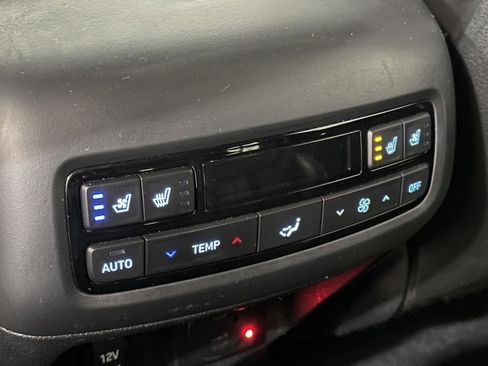 Used 2022 Hyundai Palisade Limited image 32