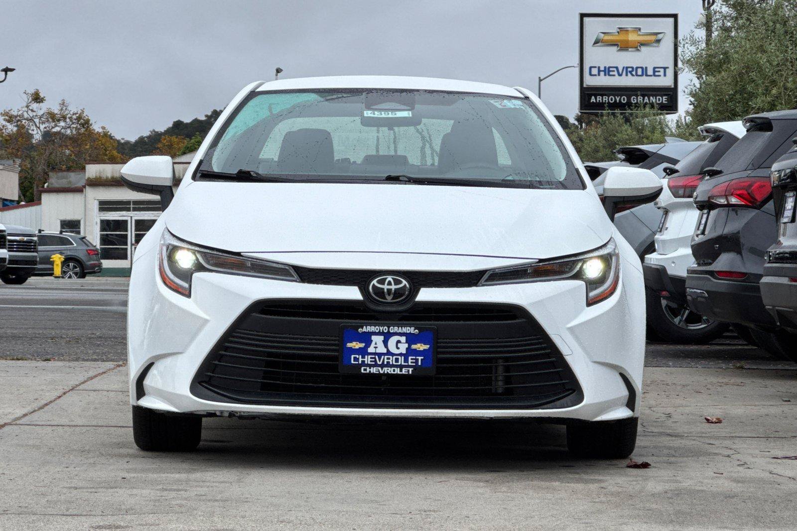 Used 2024 Toyota Corolla LE FWD image 12
