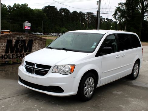 Used 2016 Dodge Grand Caravan SE w/ Quick Order Package 29E SE image 19