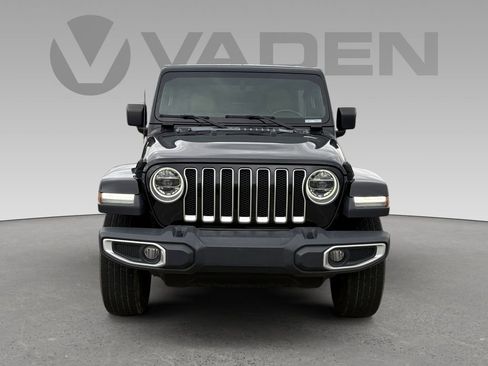 Used 2019 Jeep Wrangler Unlimited Sahara AWD/4WD image 26