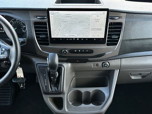 Used 2022 Ford Transit 350 XLT image 23