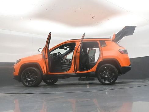 New 2026 Jeep Compass Latitude AWD/4WD image 53