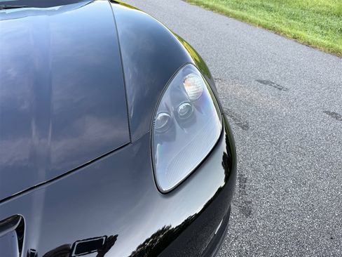 Used 2013 Chevrolet Corvette Grand Sport w/ 2LT Preferred Equipment Group RWD image 19