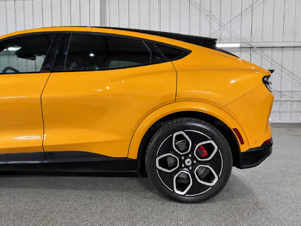 Used 2021 Ford Mustang Mach-E GT AWD/4WD image 13