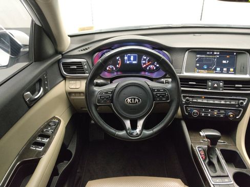 Used 2017 Kia Optima EX w/ Premium Package FWD image 22